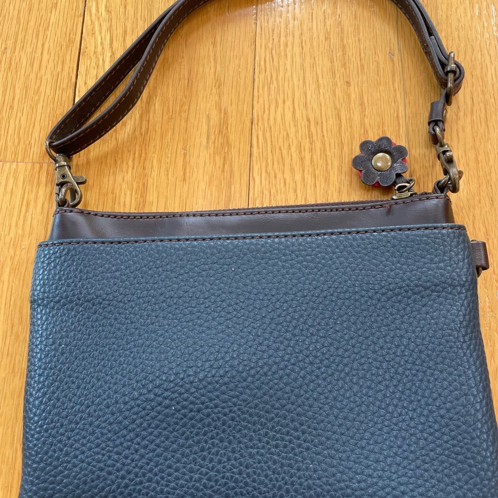 Chala Red/Navy Ladybug crossbody bag - Picture 4 of 6